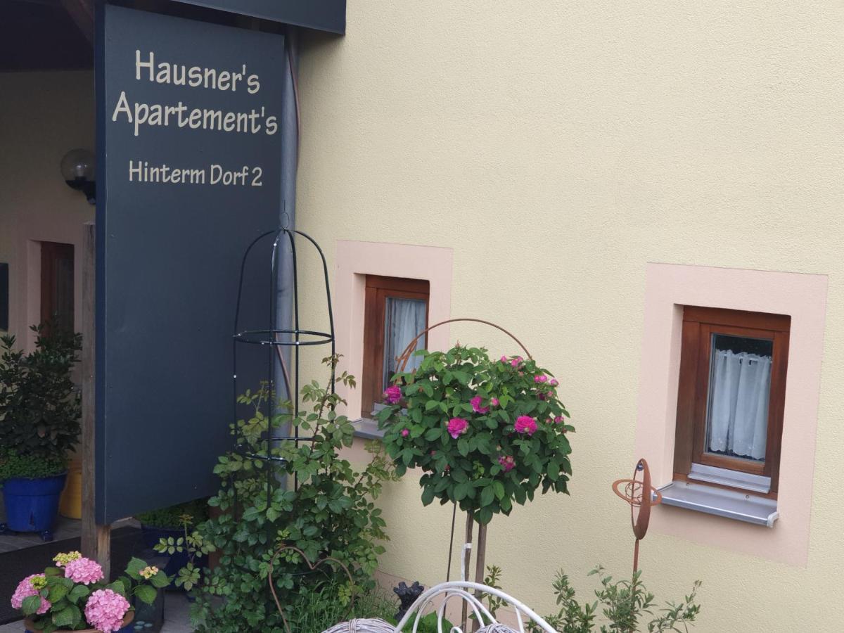 Hausner'S Hotel- Studio Apartments Altenstadt an der Waldnaab Exterior photo